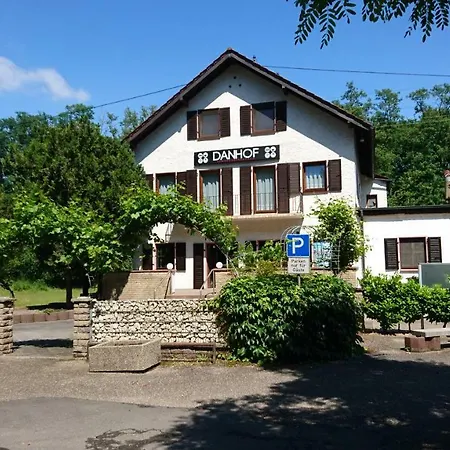 Danhof 2*