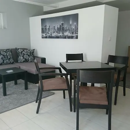 Danhof Гостевой дом 2*